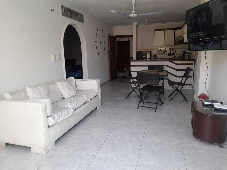 公寓 Apto Rodadero 2 A 3 Cuadras Playa